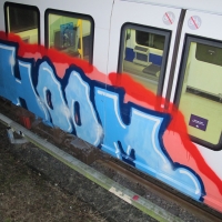 hoom_hmni_spraydaily_04