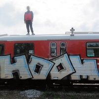 hoom_hmni_spraydaily_07