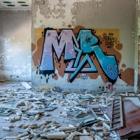 MR.HE_Kmaiuscola_Pesaro_Italy_HMNI_Graffiti_Spraydaily_03