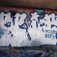 trama_hmni_spraydaily_02